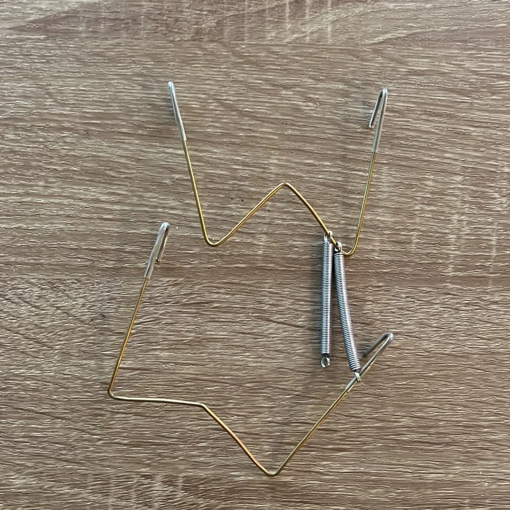 Plate Display Hangers - 5 Hangers